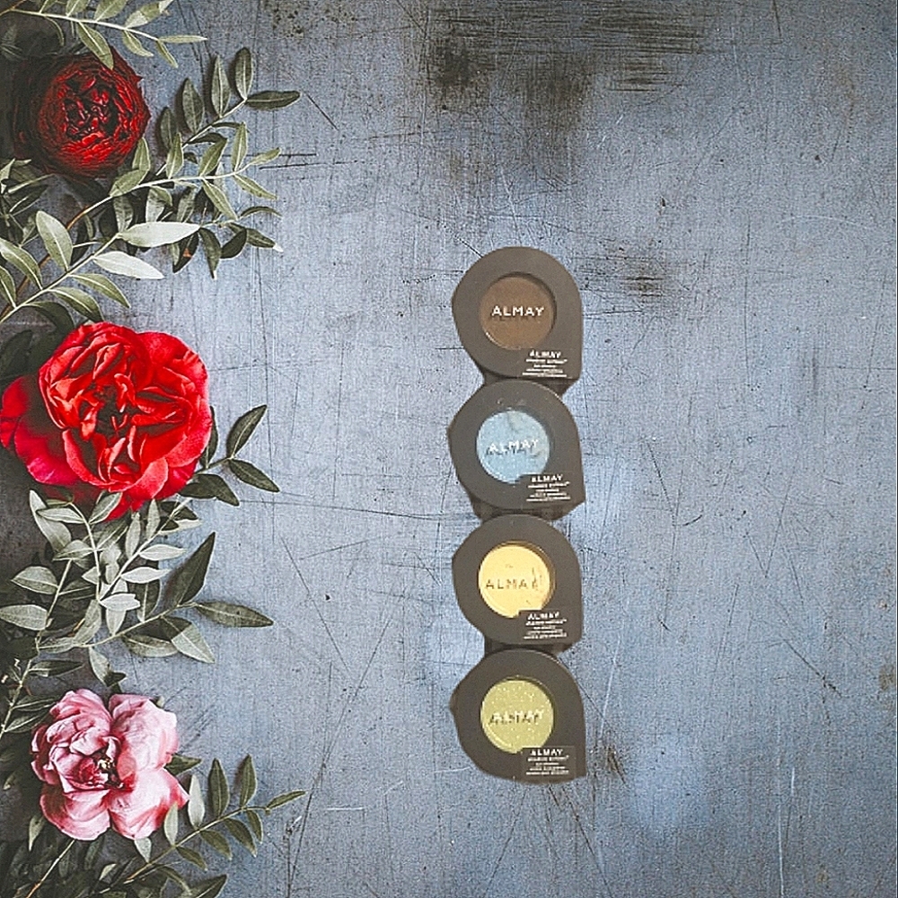 Almay shadow softies (sealed 4 peices)